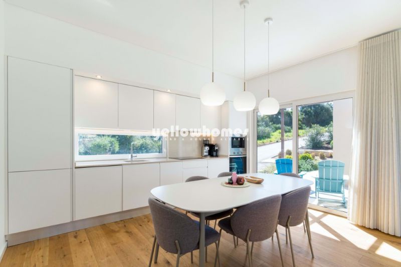 Modern 3-Bed Villa with Private Pool Near Ferragudo